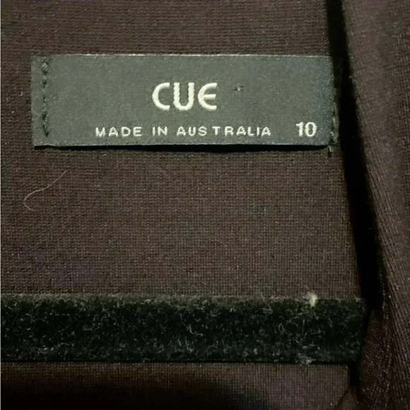 Like new Cue drop waist long sleeve burgundy bodycon zippered back Midi dress 10 - Picture 3 of 4